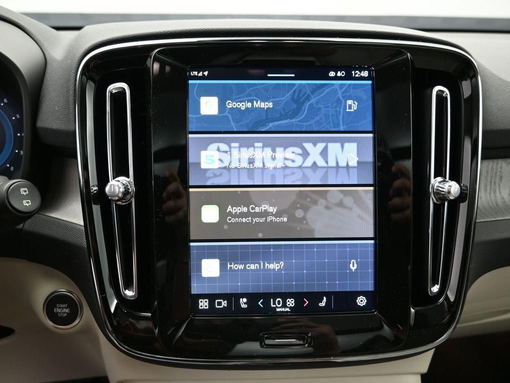 2025 Volvo XC40 Ultra - Photo 15