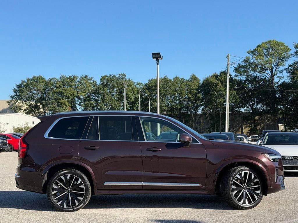 Used 2025 Volvo XC90 plug-in hybrid T8 (2025.5) Ultra 6-Seater SUV