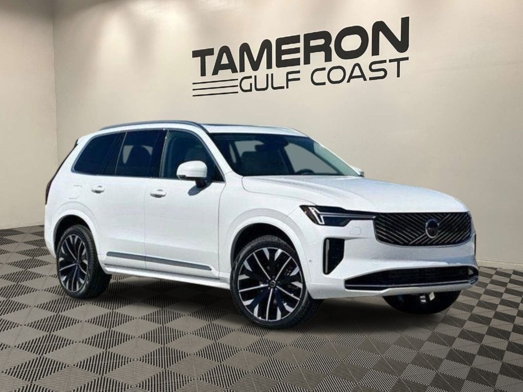 2026 Volvo XC90 T8 Recharge Ultra Bright 4WD's photo