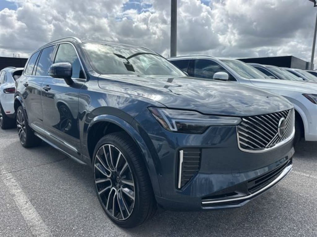 New 2026 Volvo XC90 B6 Plus 7-Seater SUV