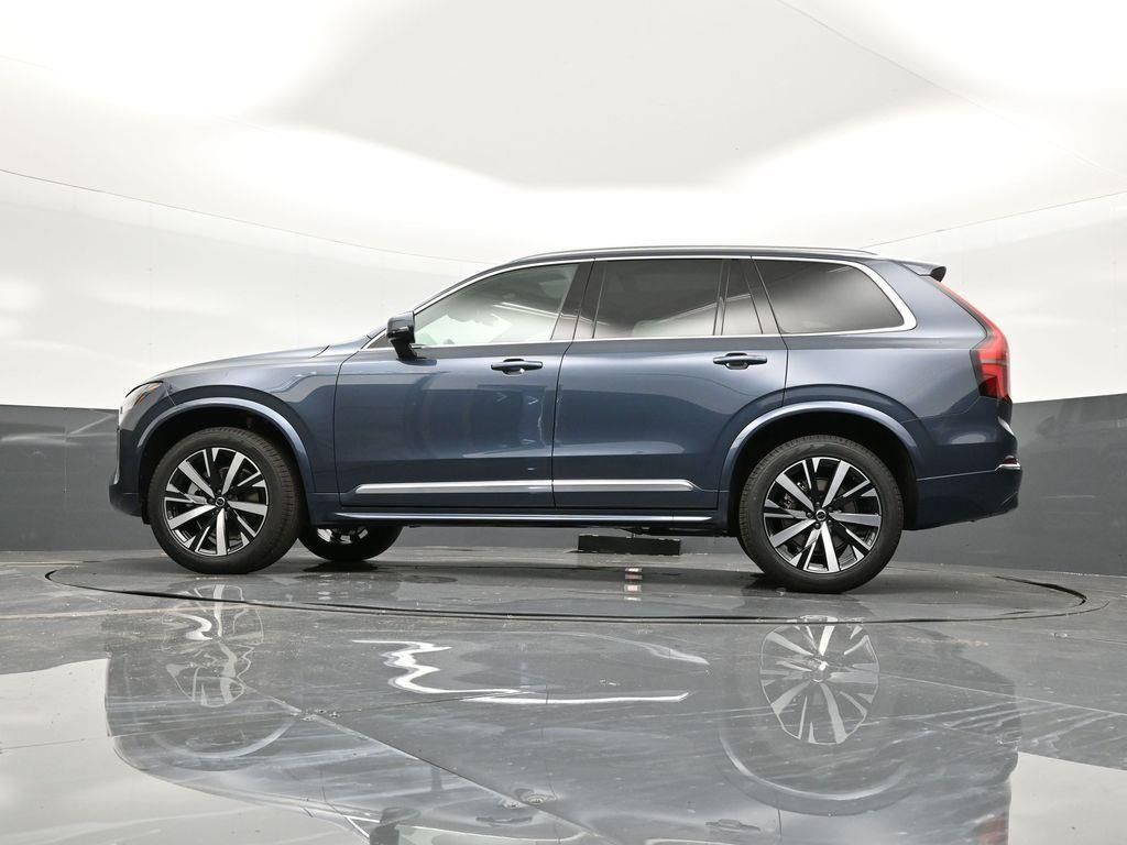 2026 Volvo XC90 Core - Photo 30