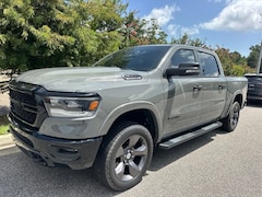 2020 Ram 1500 Big Horn/Lone Star Truck Crew Cab