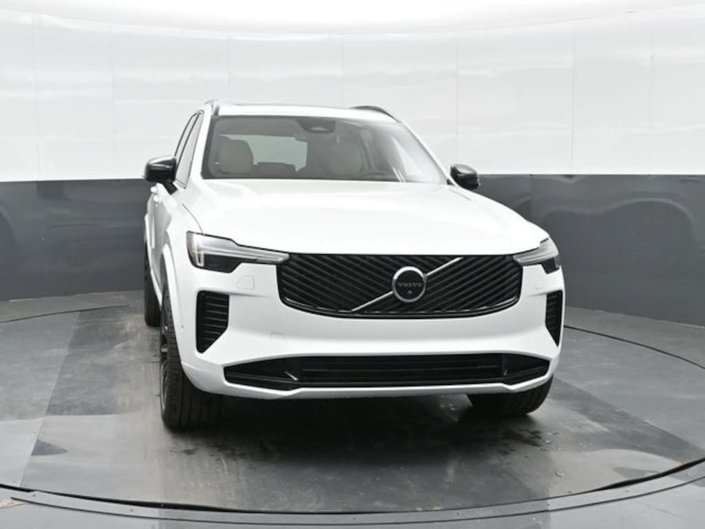 New 2026 Volvo XC90 B6 Ultra Dark Theme 7-Seater SUV