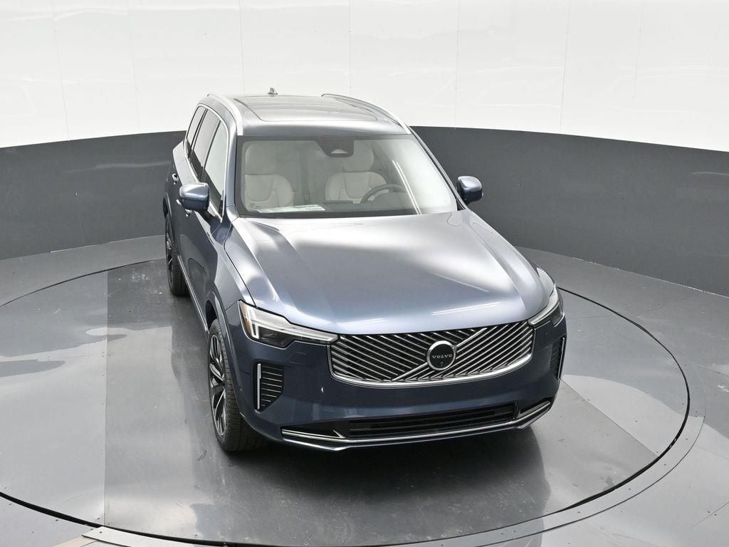 2026 Volvo XC90 Plus - Photo 23