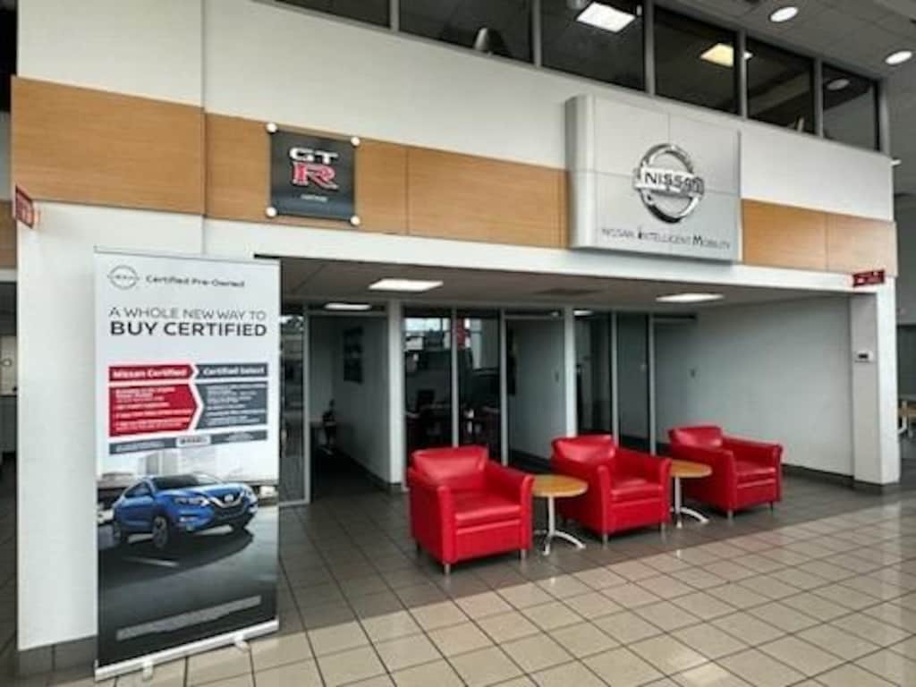 Used 2022 GMC Yukon SLT SUV