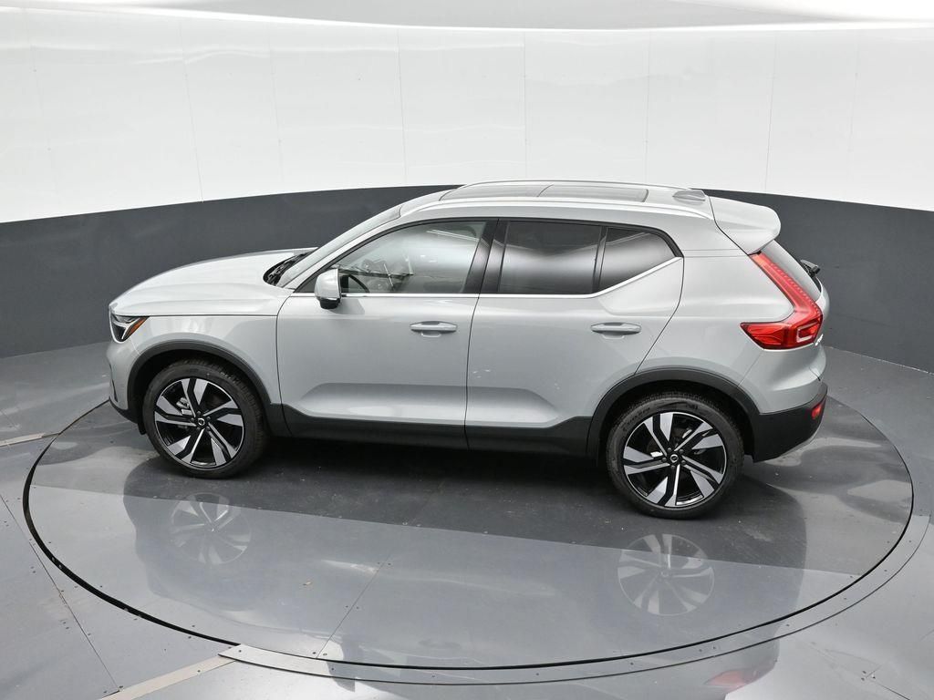 2025 Volvo XC40 Ultra - Photo 22