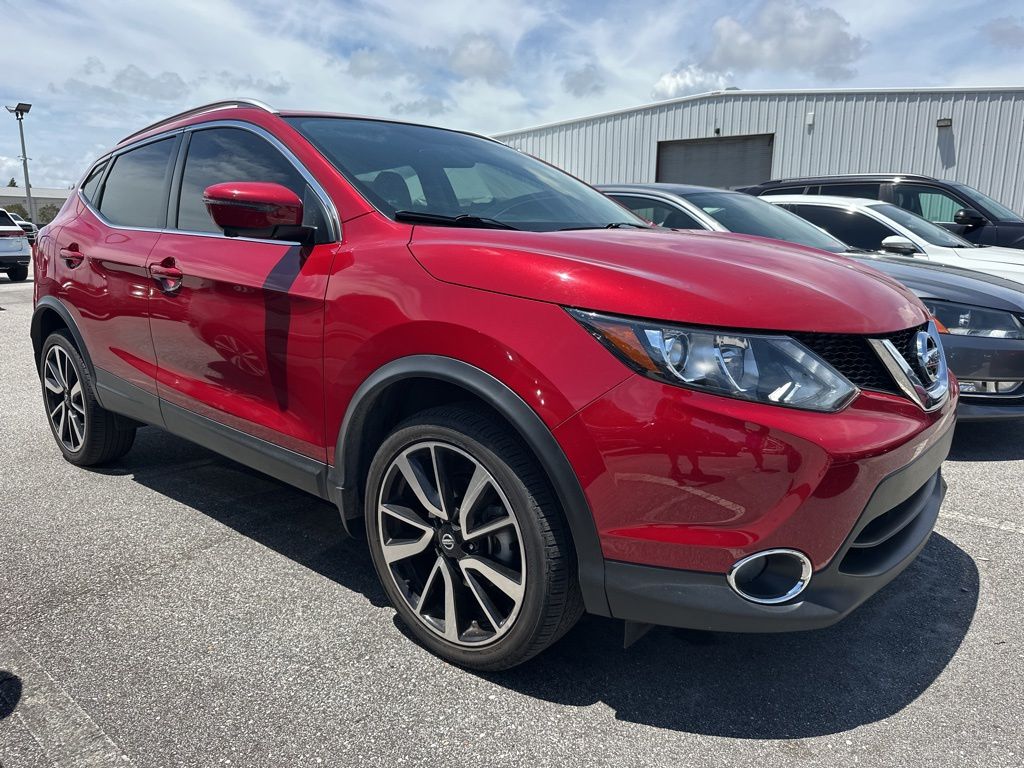 2018 Nissan Rogue Sport SL FWD's photo
