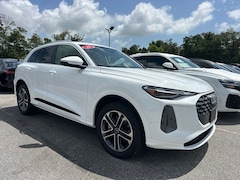 2025 Audi Q5 2.0T Premium SUV