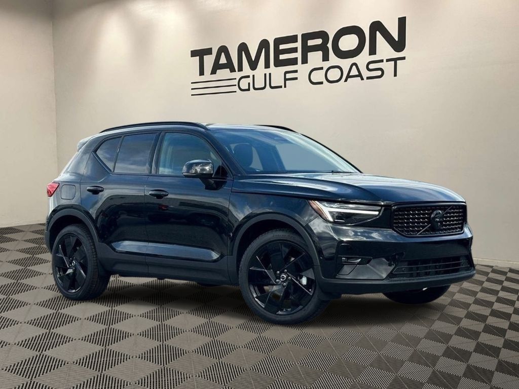 2026 Volvo XC40 B5 Ultra Ultra Black Edition AWD's photo
