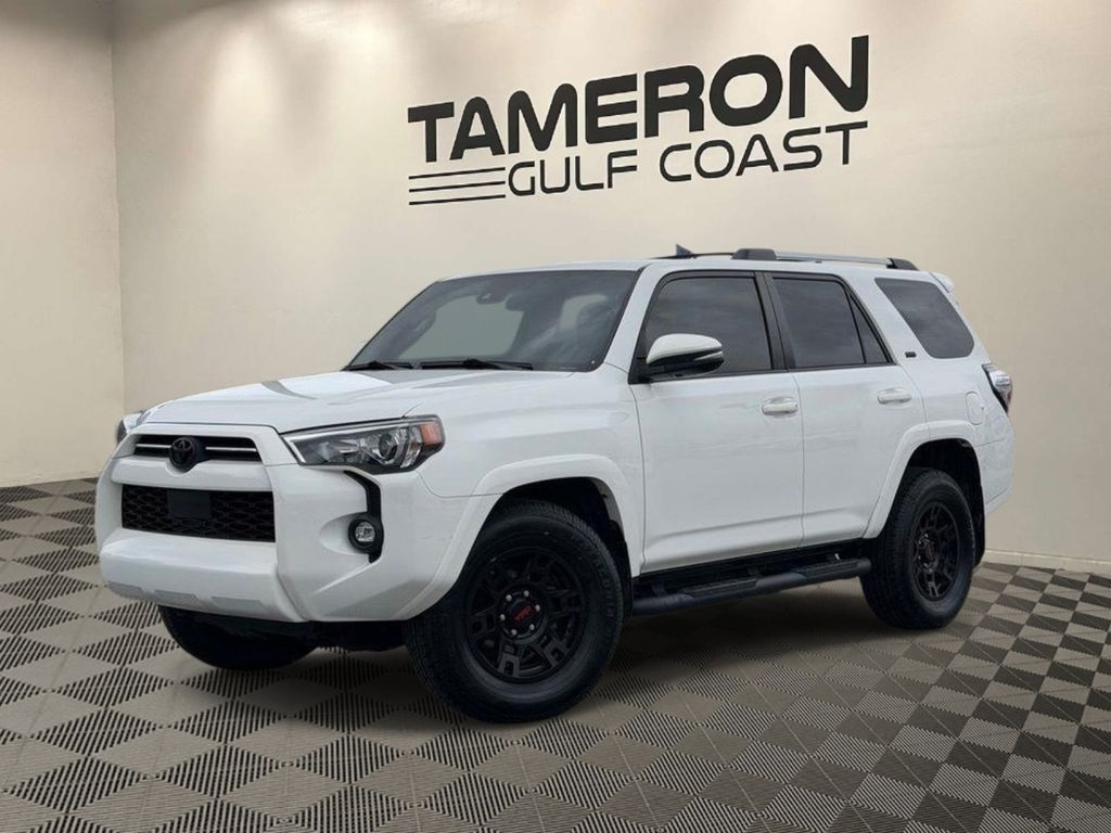 2022 Toyota 4Runner SR5 Premium RWD V6's photo