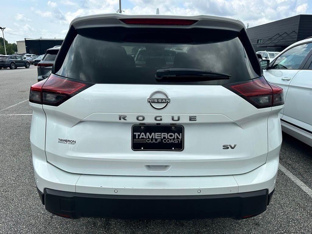 Used 2024 Nissan Rogue SV SUV