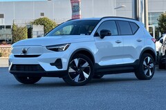 2025 Volvo EX40 Twin Motor Core SUV