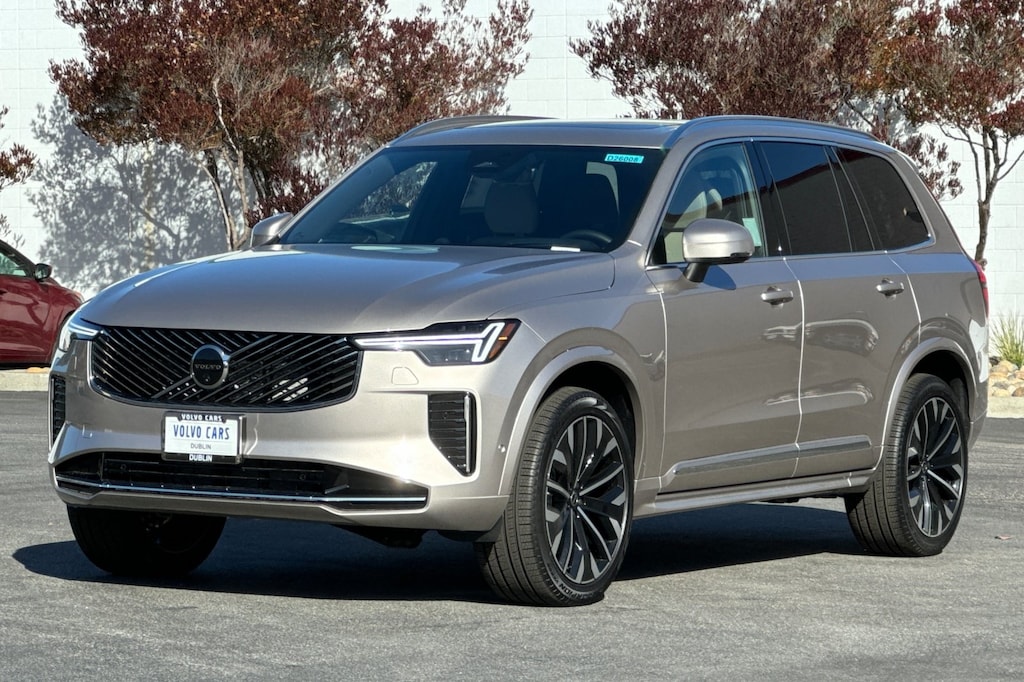 New 2026 Volvo XC90 B5 Ultra 7-Seater SUV