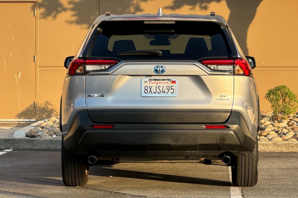 Used 2021 Toyota RAV4 Hybrid LE SUV