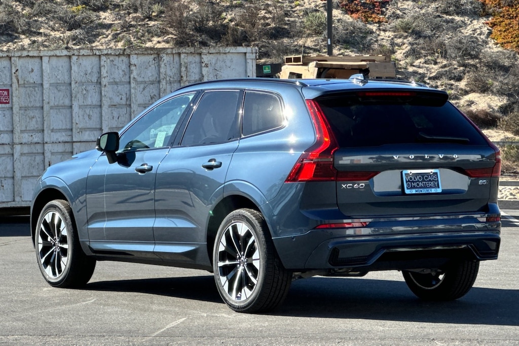 New 2026 Volvo XC60 B5 Plus SUV