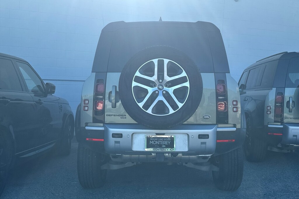 Used 2023 Land Rover Defender 110 SE SUV