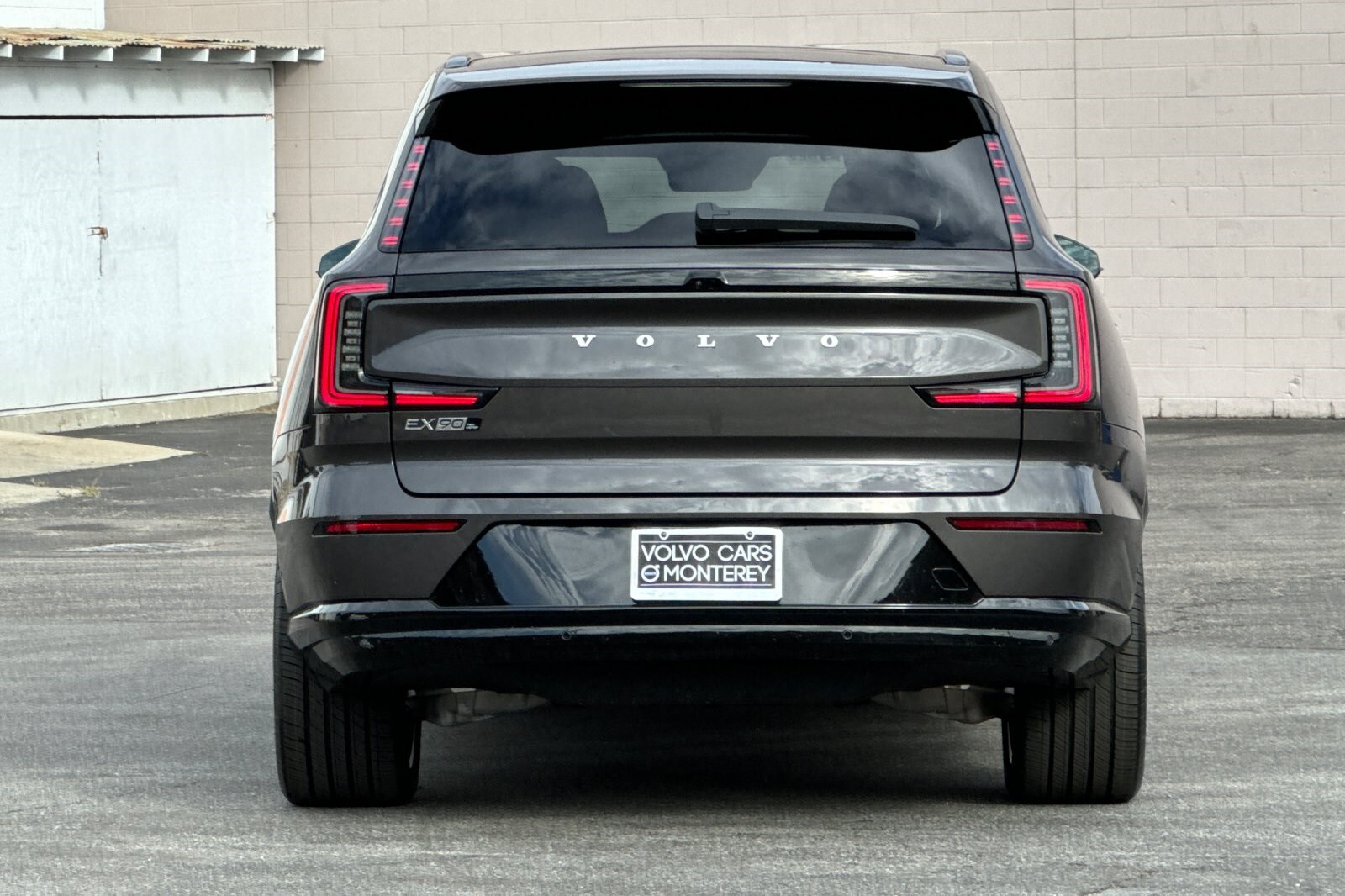 2025 Volvo EX90 Twin Motor Plus photo 3