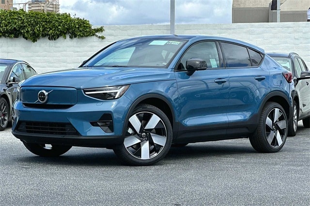 Volvo electric suv for sale discount