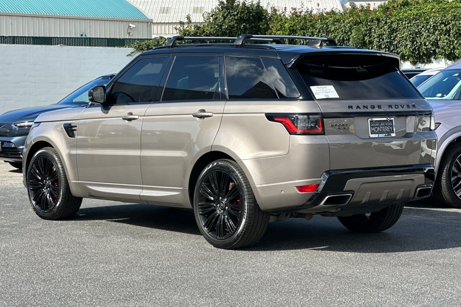 2022 Land Rover Range Rover Sport HSE Dynamic photo 3