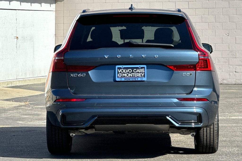 New 2026 Volvo XC60 B5 Plus SUV
