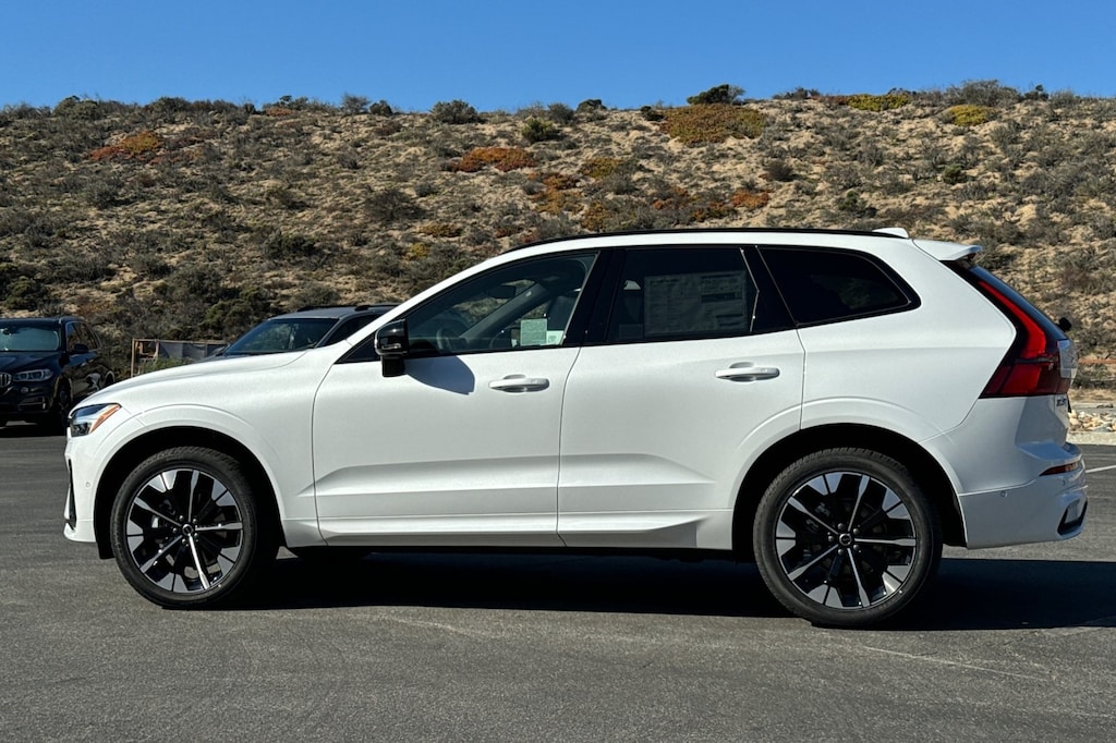 New 2026 Volvo XC60 B5 Plus SUV