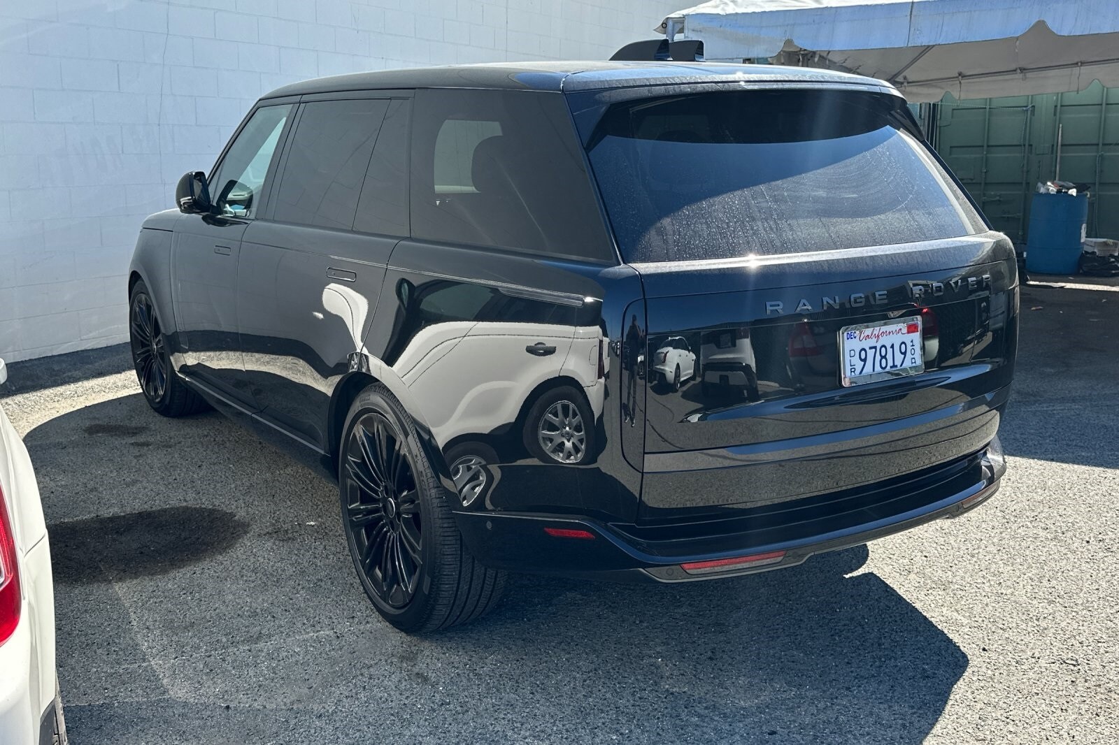 2025 Land Rover Range Rover SE photo 4