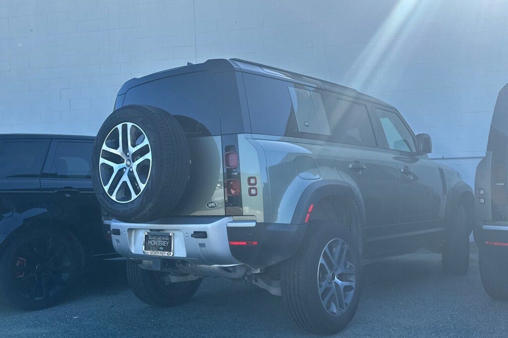 Used 2023 Land Rover Defender 110 SE SUV