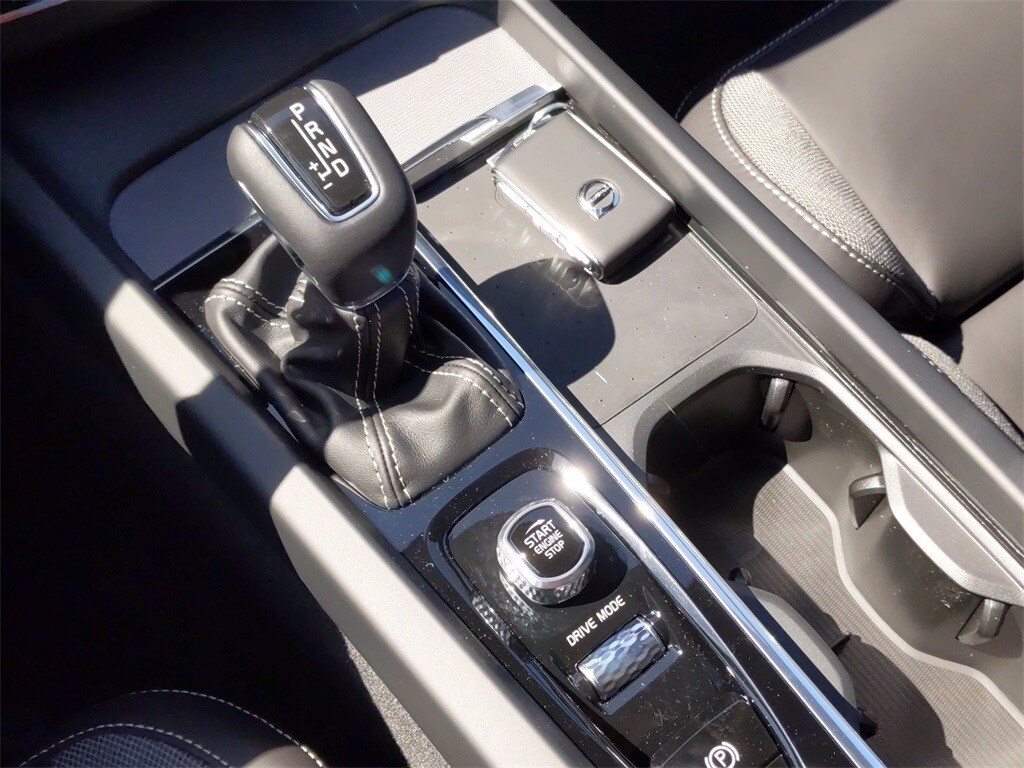 Boite Automatique P R N D 2 L New 2021 Volvo XC60 For Sale/Lease | Normal IL | VIN# YV4A22RMXM1810166