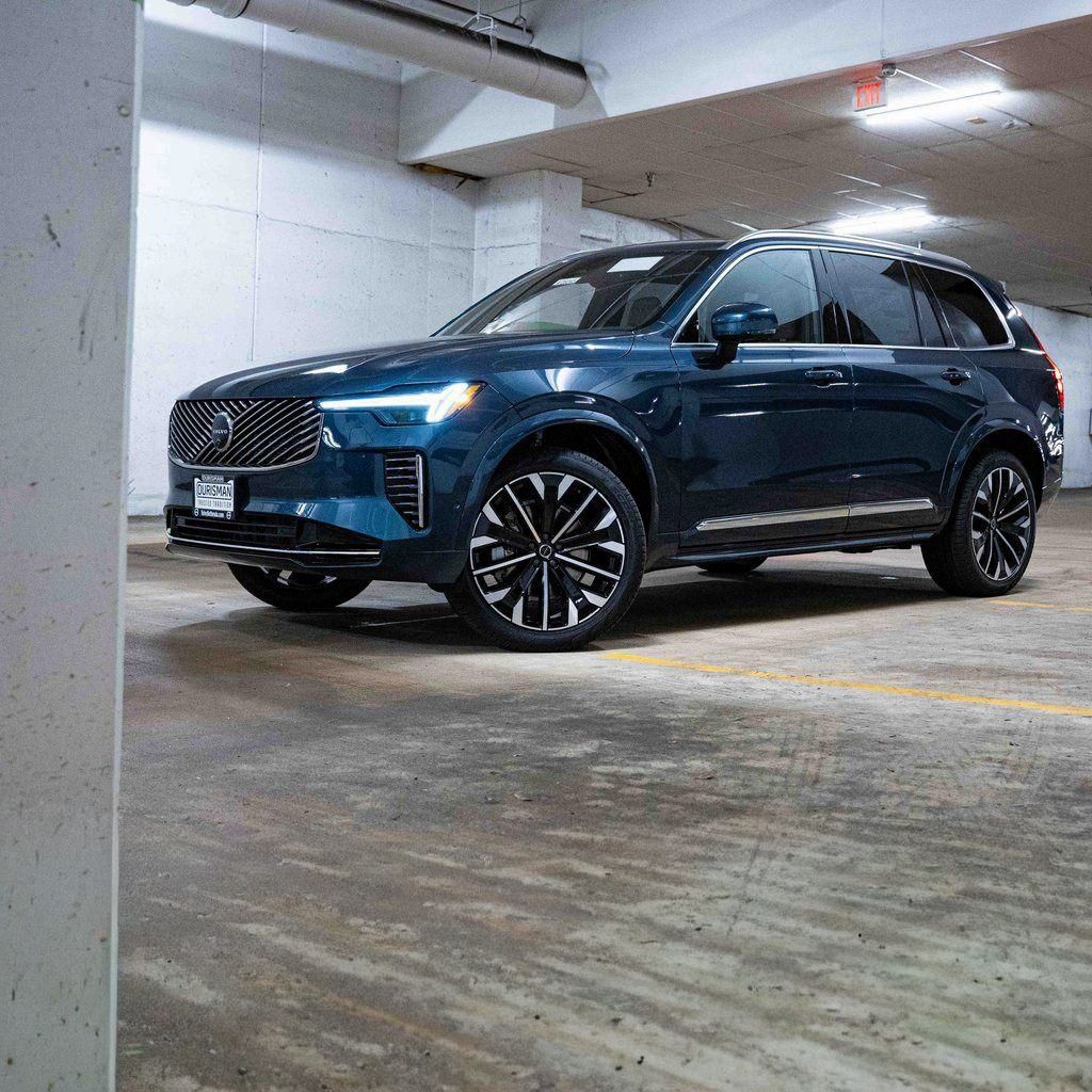 2026 Volvo XC90 B6 Plus Bright 7-Seater 4WD's photo
