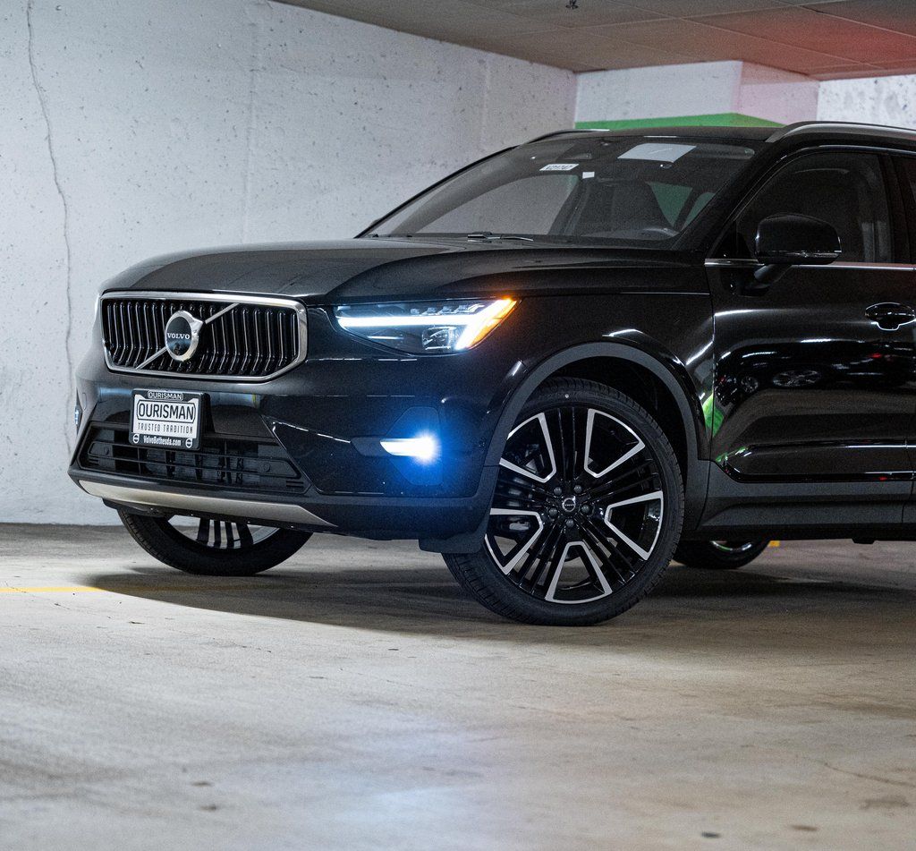 New 2025 Volvo XC40 For Sale at Volvo Cars of Bethesda | VIN