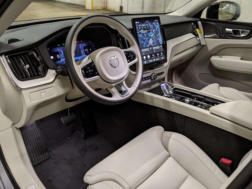 2026 Volvo XC60 Ultra - Photo 8