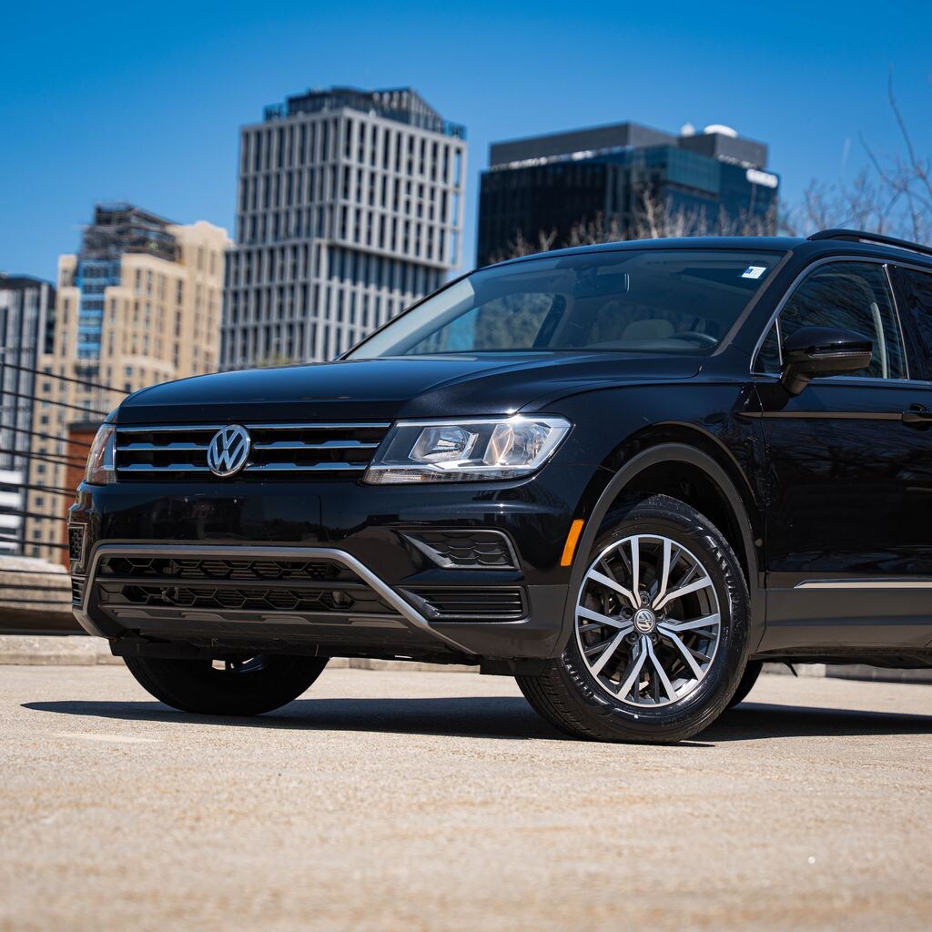 Used 2020 Volkswagen Tiguan 2.0T SE SUV