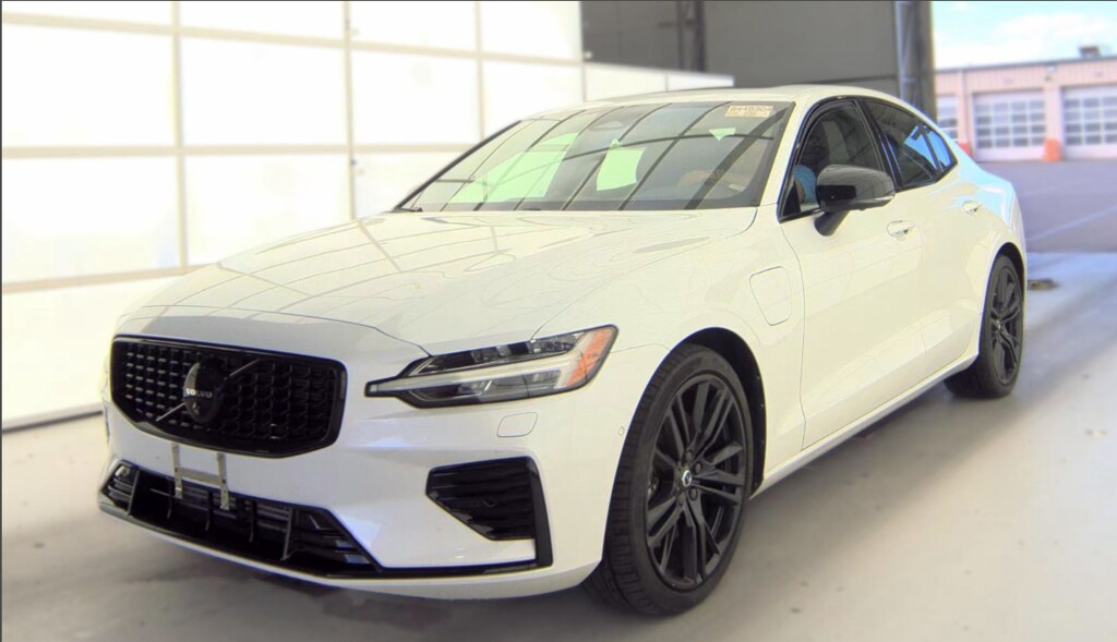 2024 Volvo S60 Ultimate