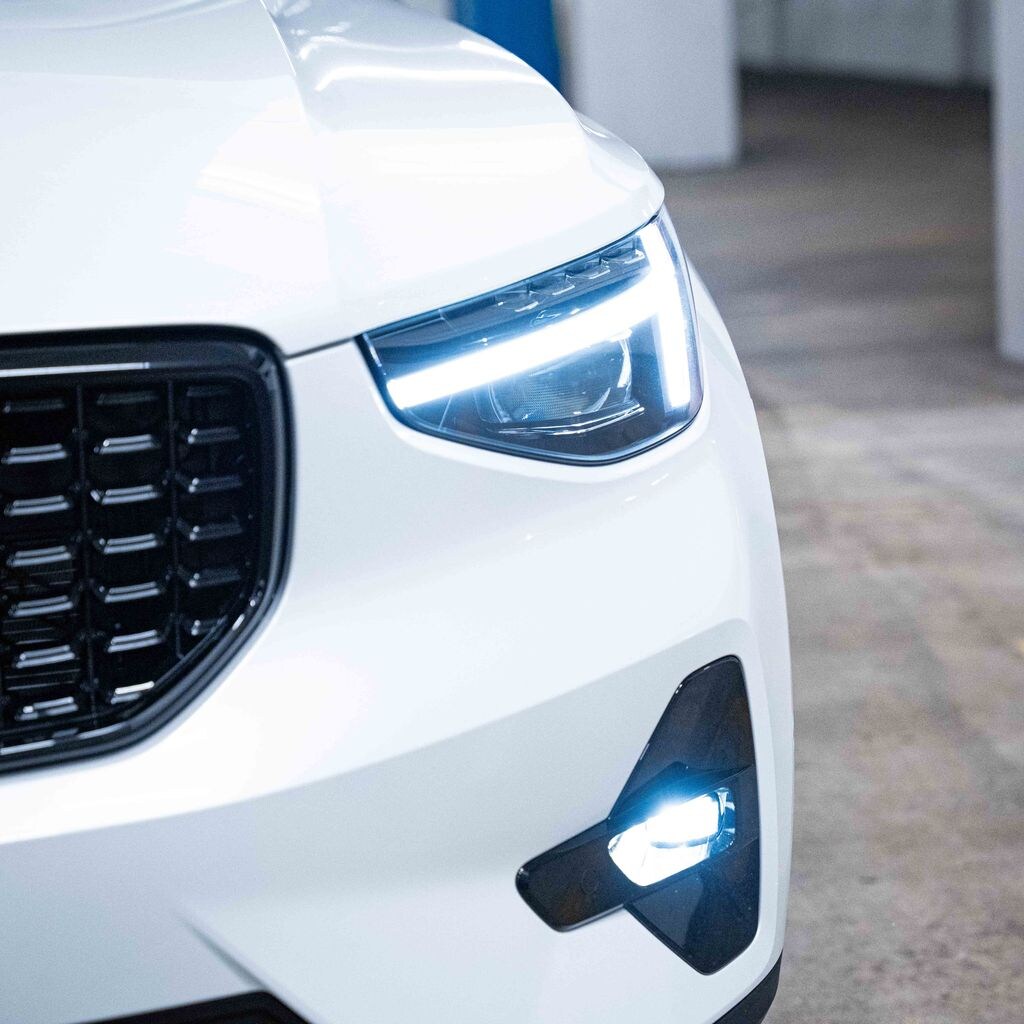 Used 2026 Volvo XC40 B5 Ultra Black Edition SUV