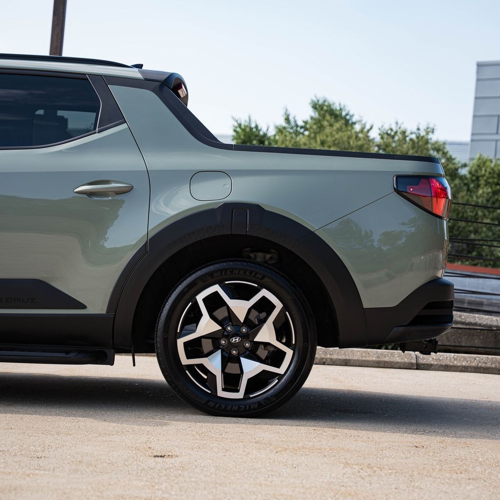 Used 2024 Hyundai Santa Cruz Limited Truck