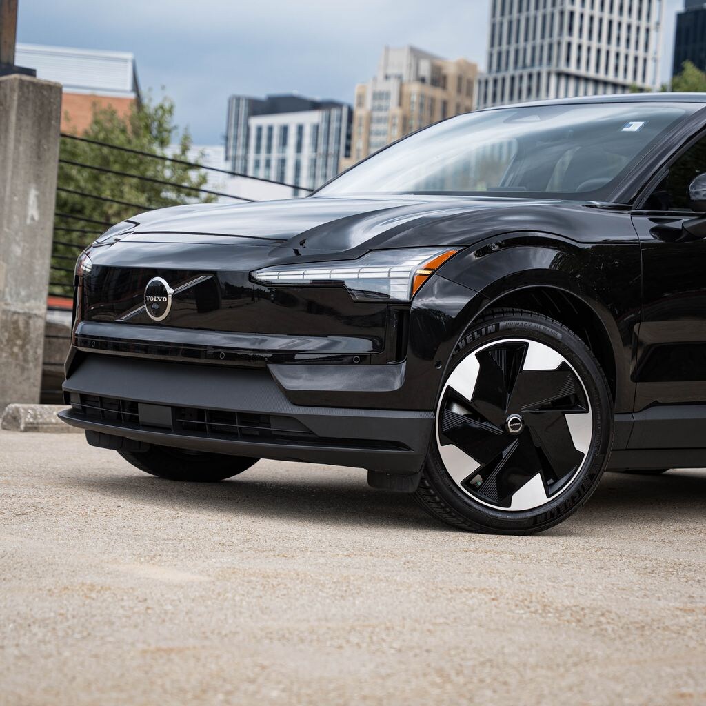 Certified 2025 Volvo EX30 Twin Motor Performance Ultra SUV