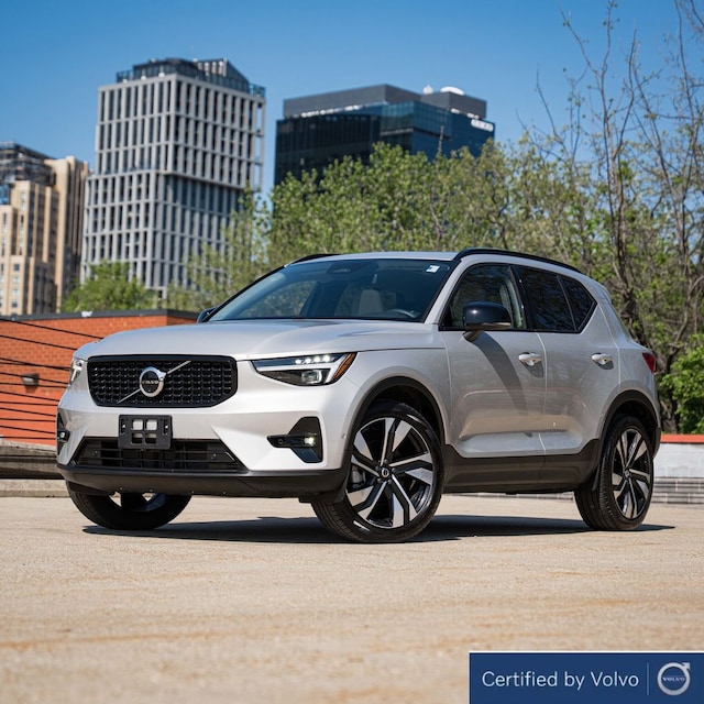 2024 Volvo XC40 Ultimate SUV