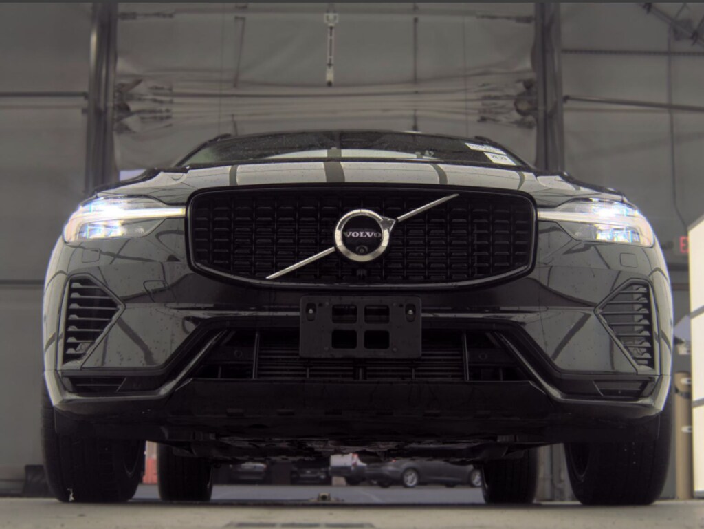 Used 2024 Volvo XC60 Recharge Plug-In Hybrid T8 Plus Dark Theme SUV