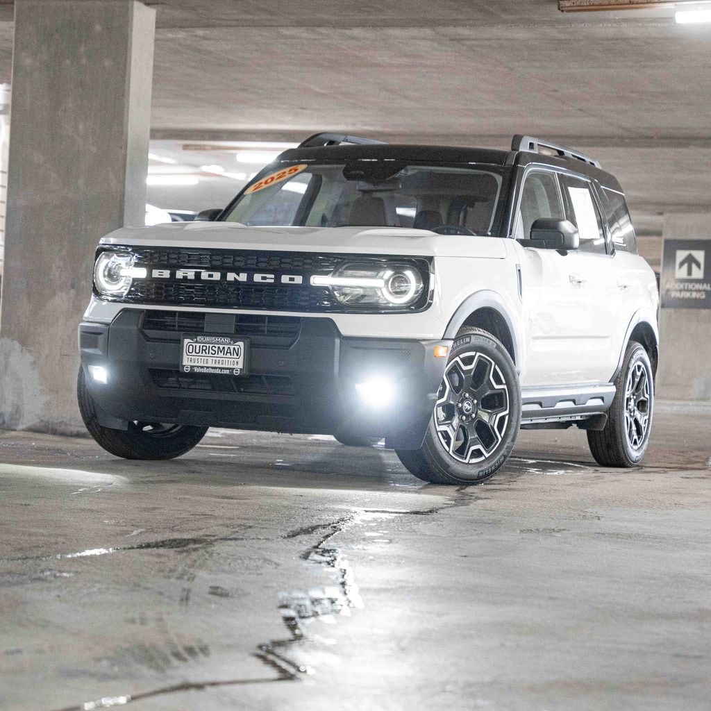 Used 2025 Ford Bronco Sport Outer Banks SUV