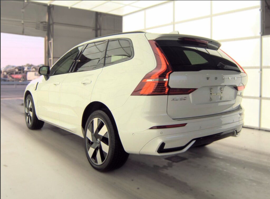 Used 2024 Volvo XC60 Recharge Plug-In Hybrid T8 Plus Dark Theme SUV
