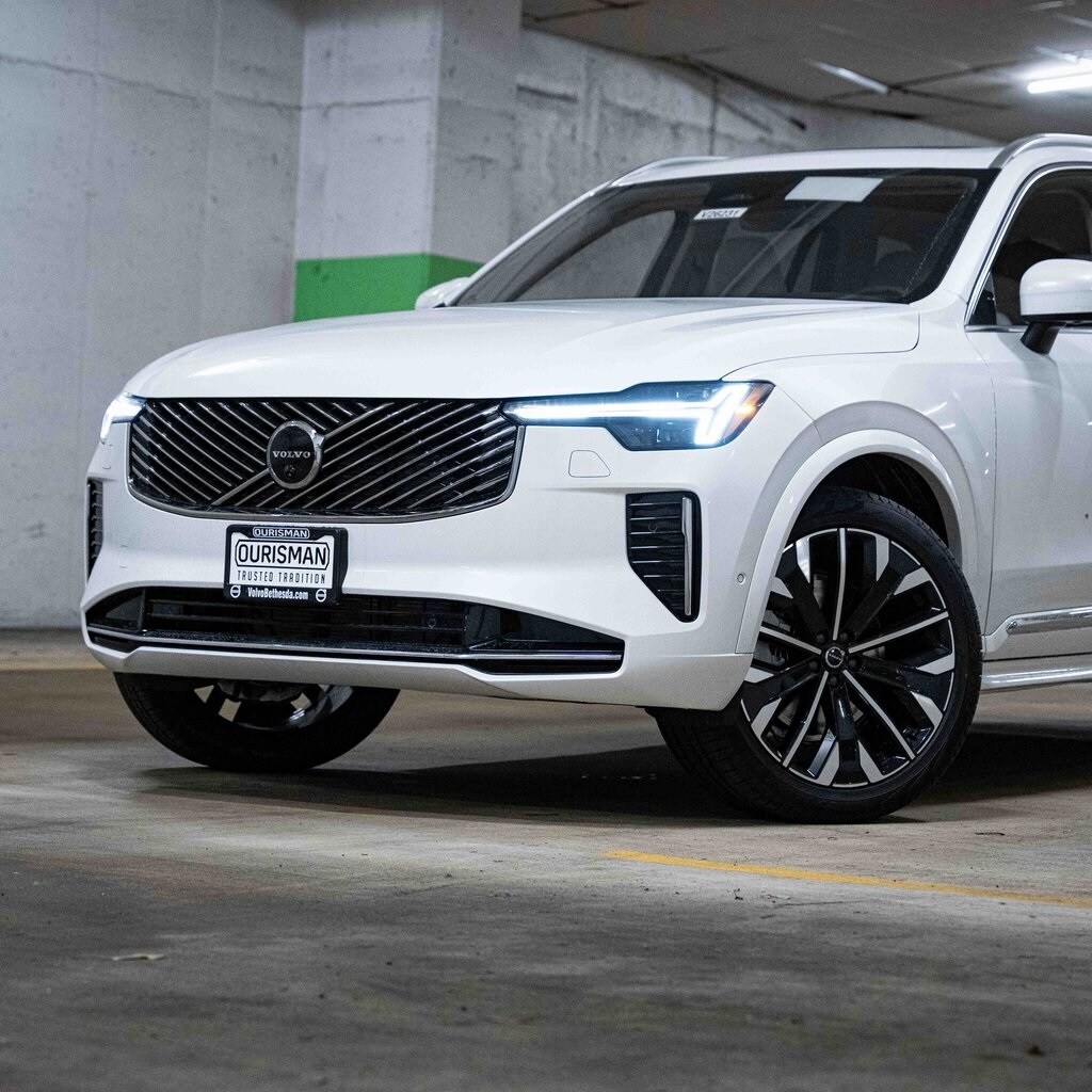 New 2026 Volvo XC90 B6 Ultra 7-Seater SUV