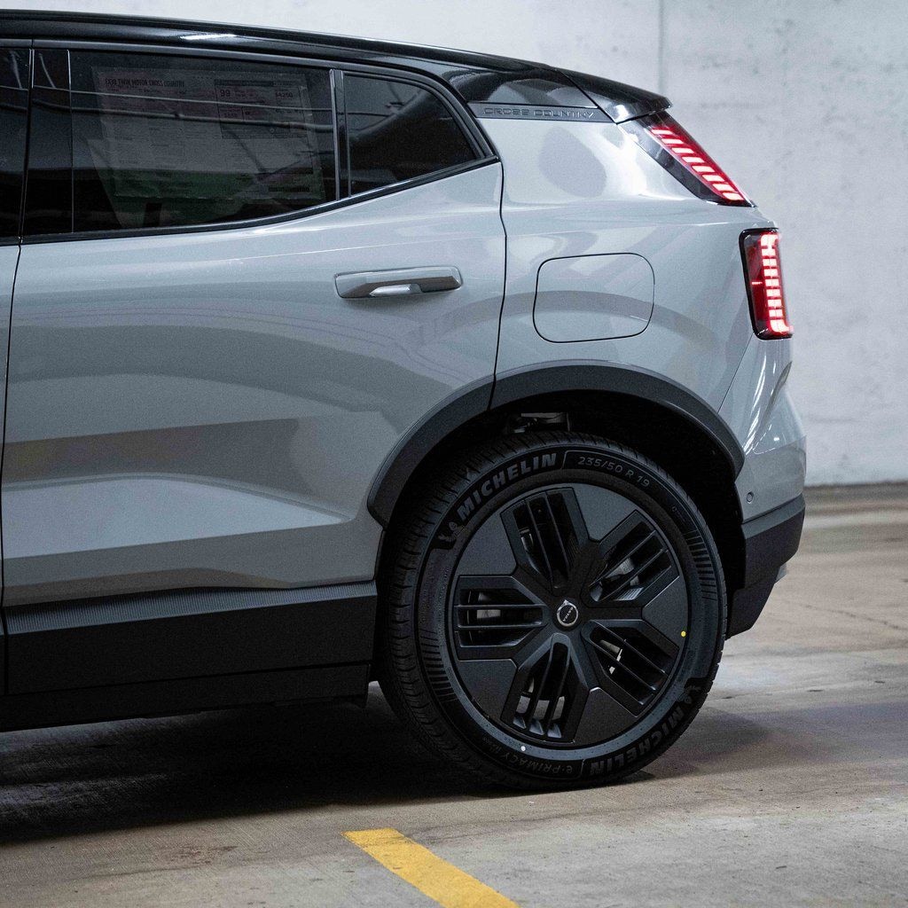 New 2026 Volvo EX30 Cross Country Ultra SUV