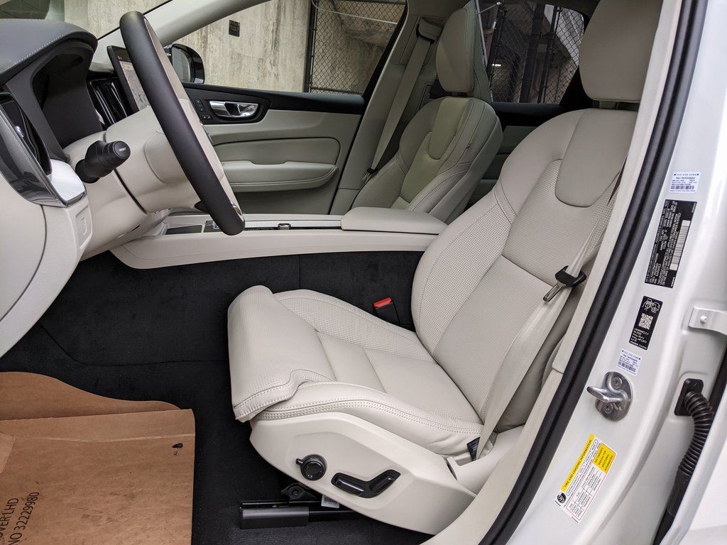 2026 Volvo XC60 Ultra - Photo 11
