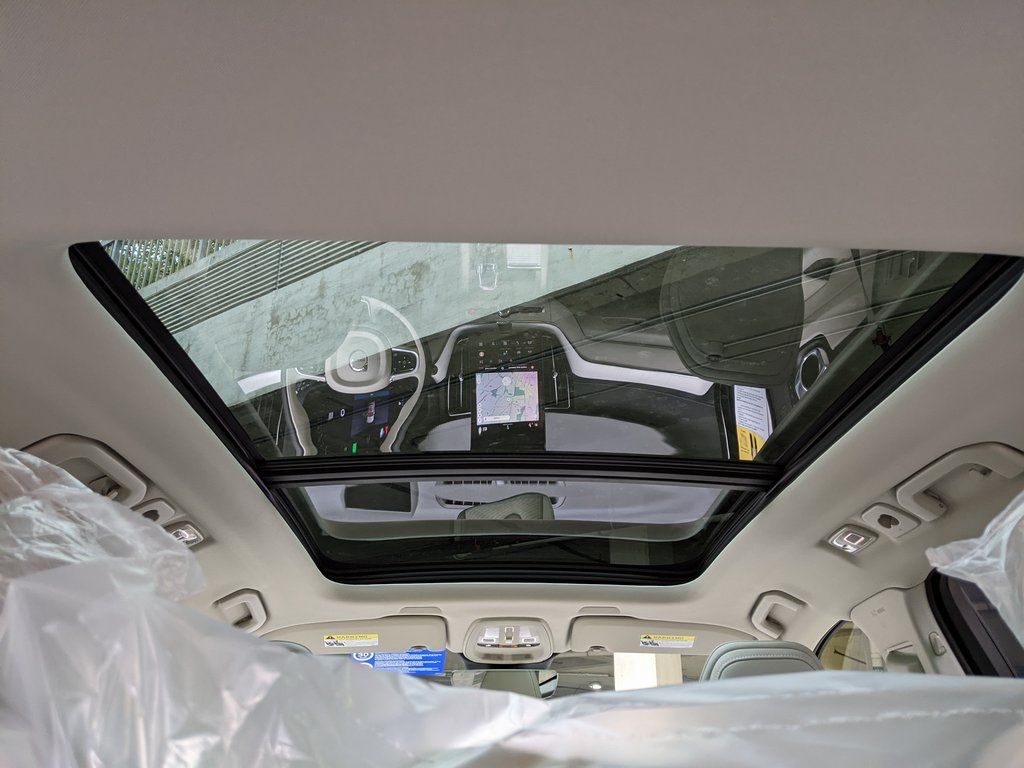 2026 Volvo XC60 Ultra - Photo 13