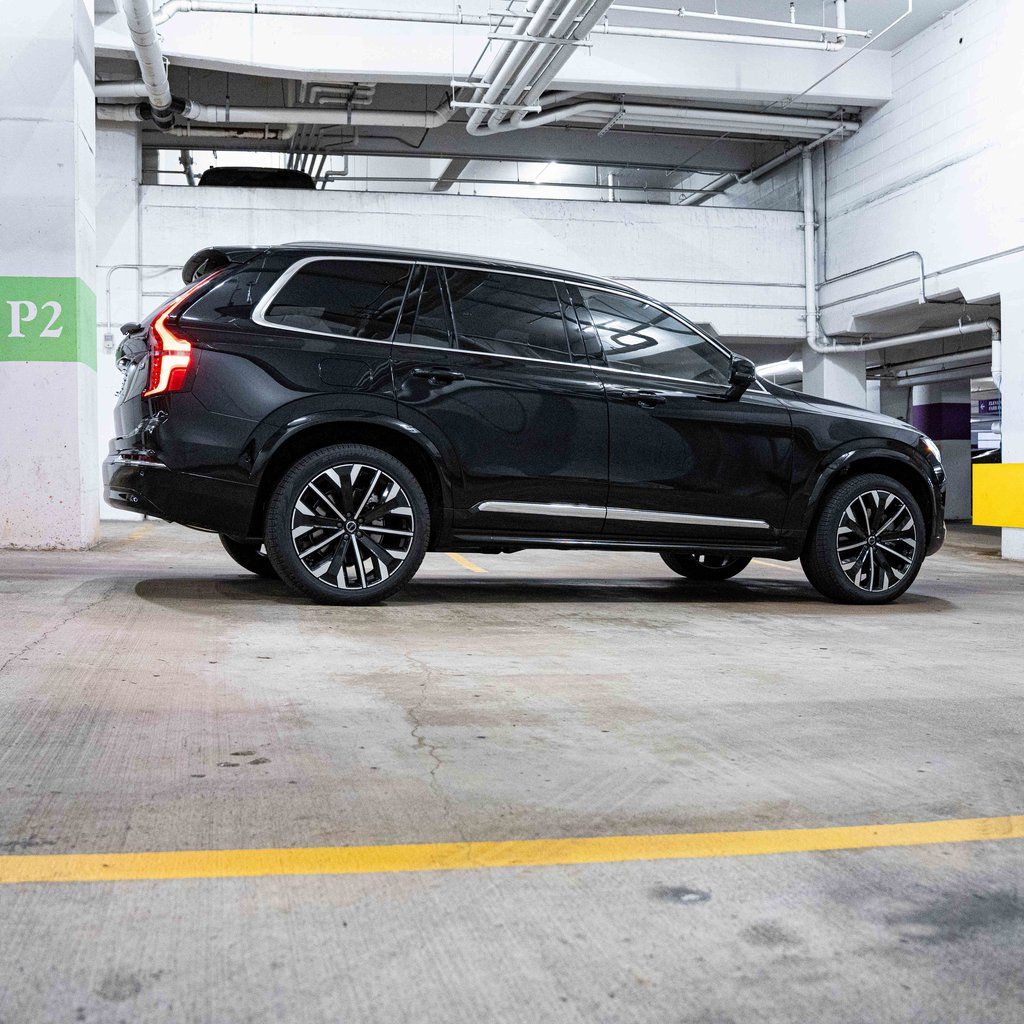 2026 Volvo XC90 Plus - Photo 7
