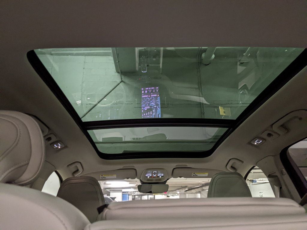 2026 Volvo XC60 Ultra - Photo 13