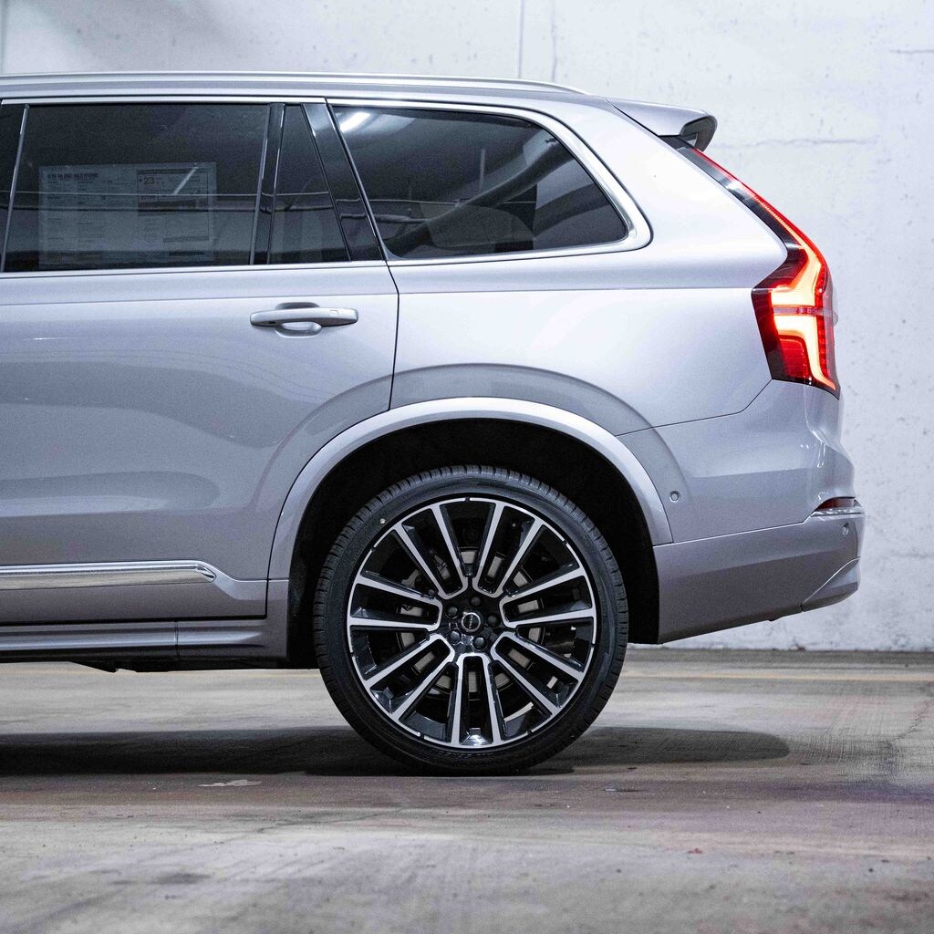 New 2026 Volvo XC90 B6 Ultra 7-Seater SUV
