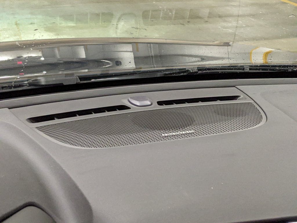 2026 Volvo XC40 Ultra - Photo 16