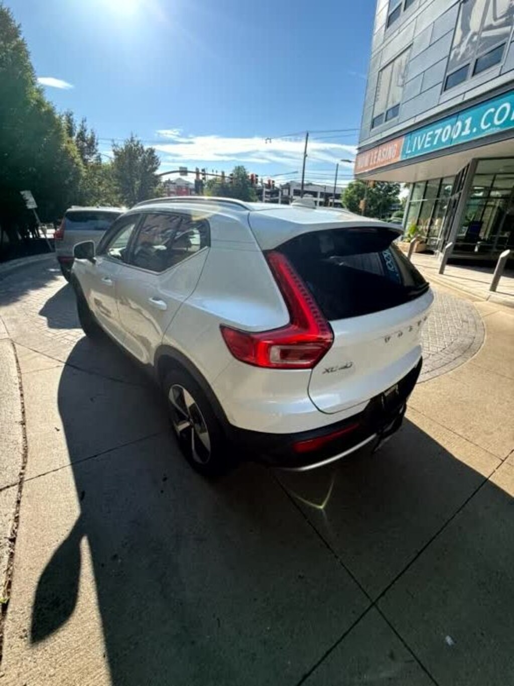 Certified 2024 Volvo XC40 B5 Plus Bright Theme SUV