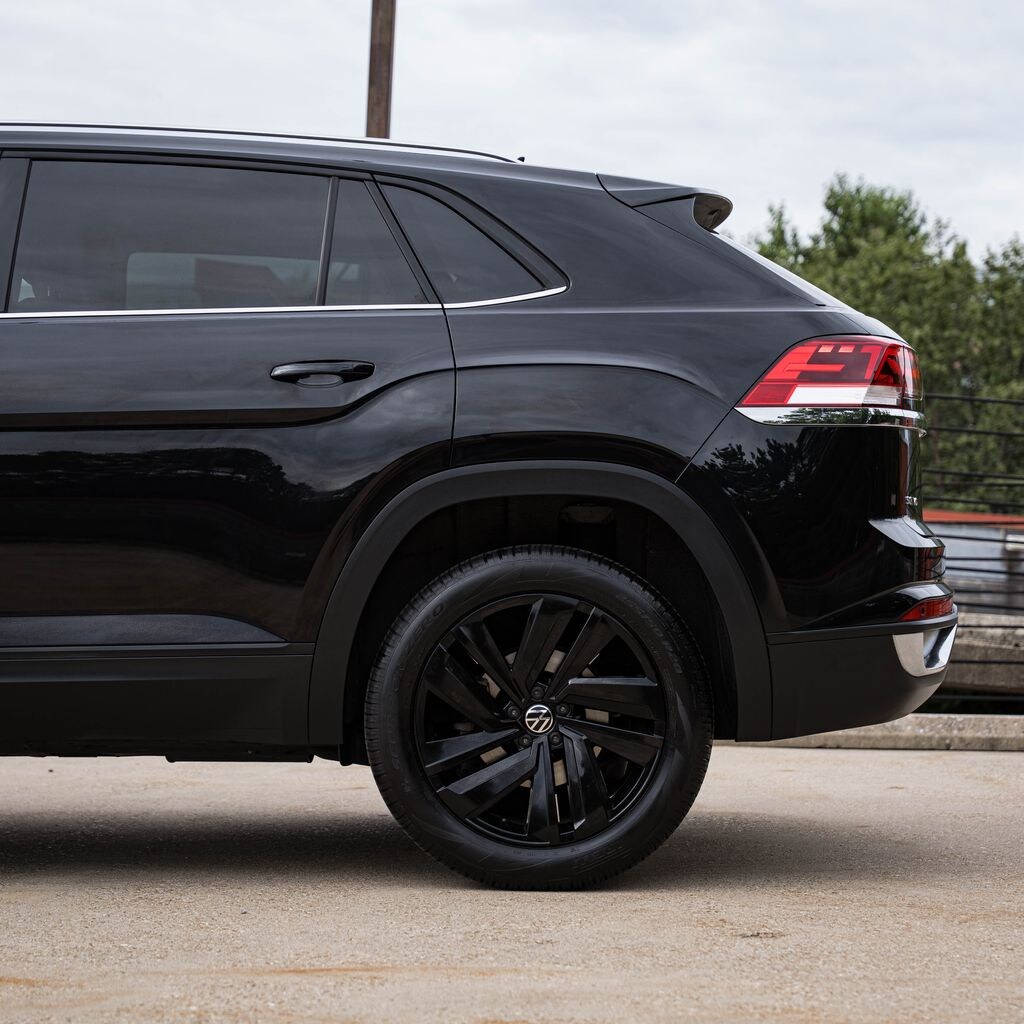 Used 2023 Volkswagen Atlas Cross Sport 3.6L V6 SE w/Technology SUV